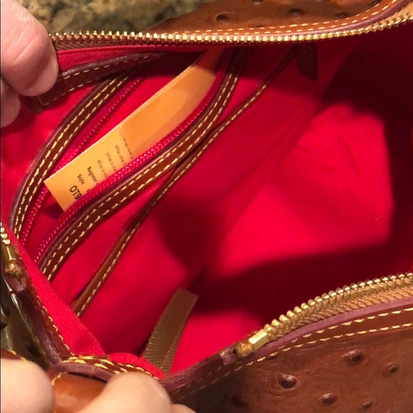 Dooney and Bourke leather purse ❤️🤩 - Picture 5 of 7